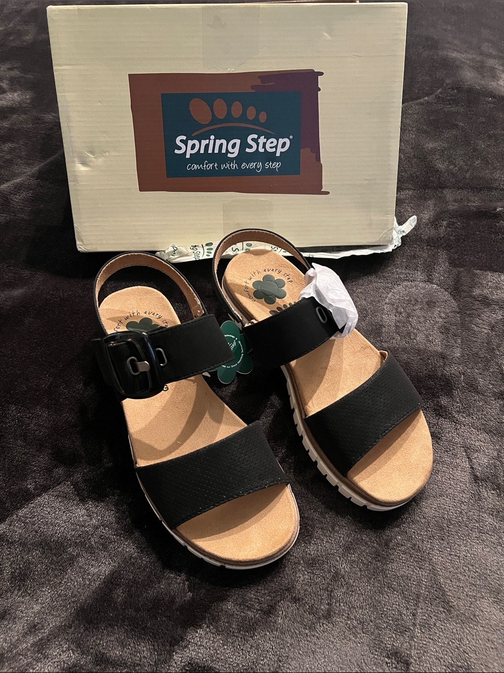 New Spring Step Black Leather Adjustable Buckle Sandals
